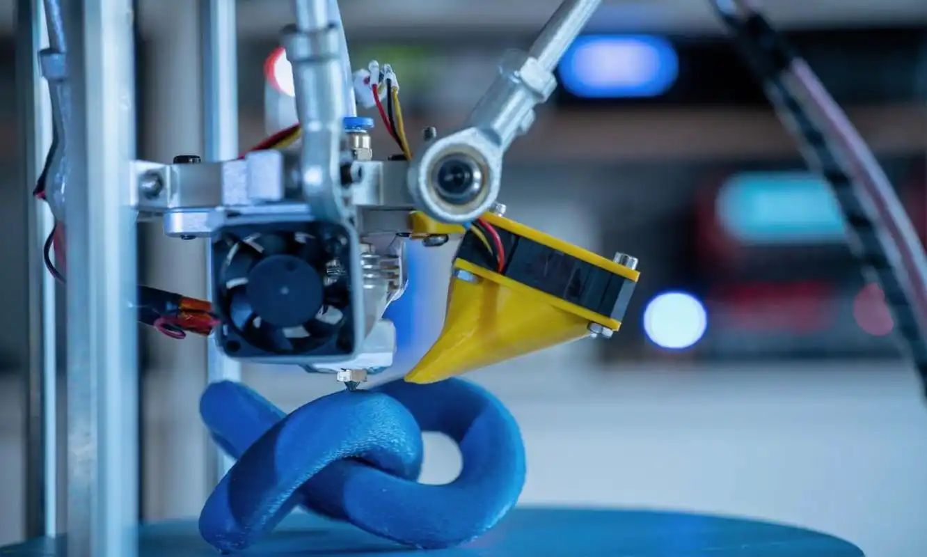 feature recognition algorithms scan your cad geometry to calculate accurate machining costs