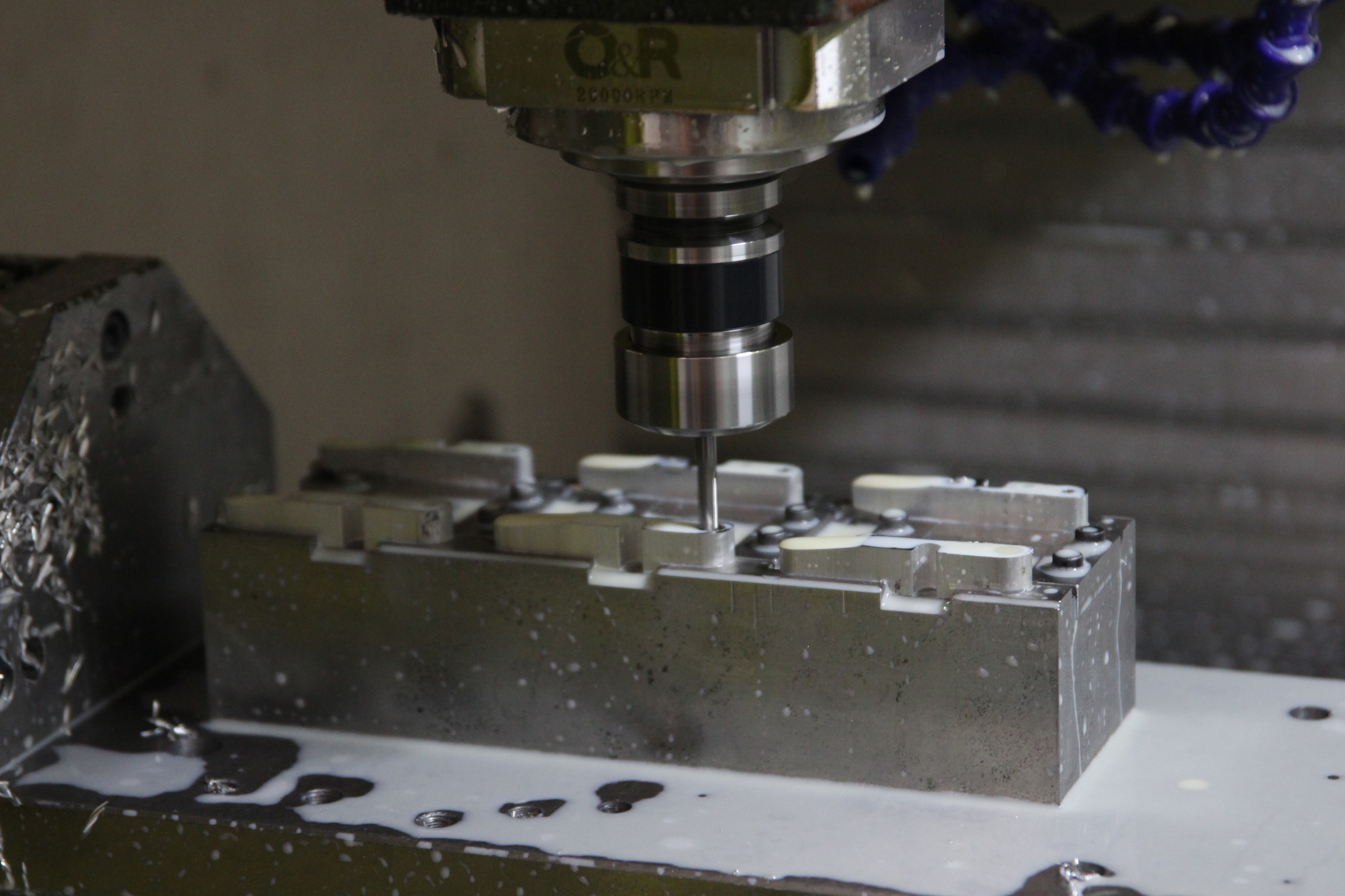 Les secrets des pièces usinées sur CN : des défauts de conception aux commandes impeccables