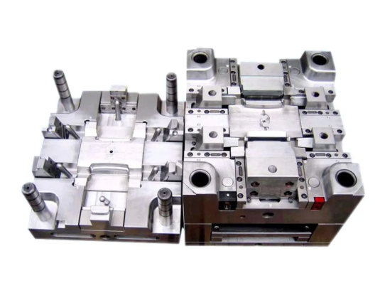 Geheimnisse des Stanzstempel-Schneidgeräts: Vom ersten Schnitt bis zum makellosen Bastelergebnis