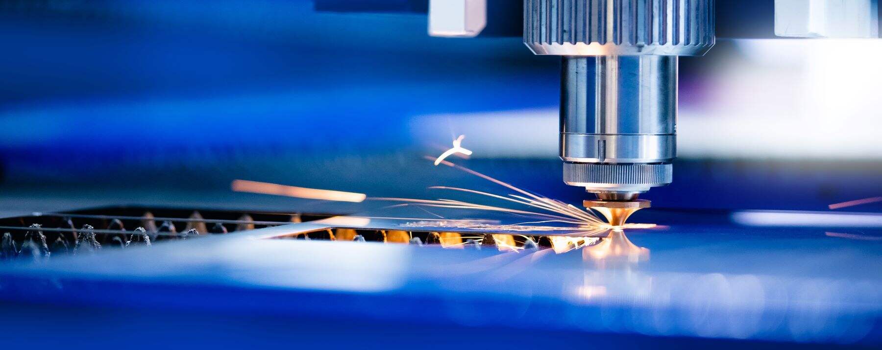 comparing cnc milling turning and routing processes for different part geometries