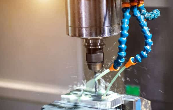 coolant delivery system maintaining optimal cutting conditions during cnc operations