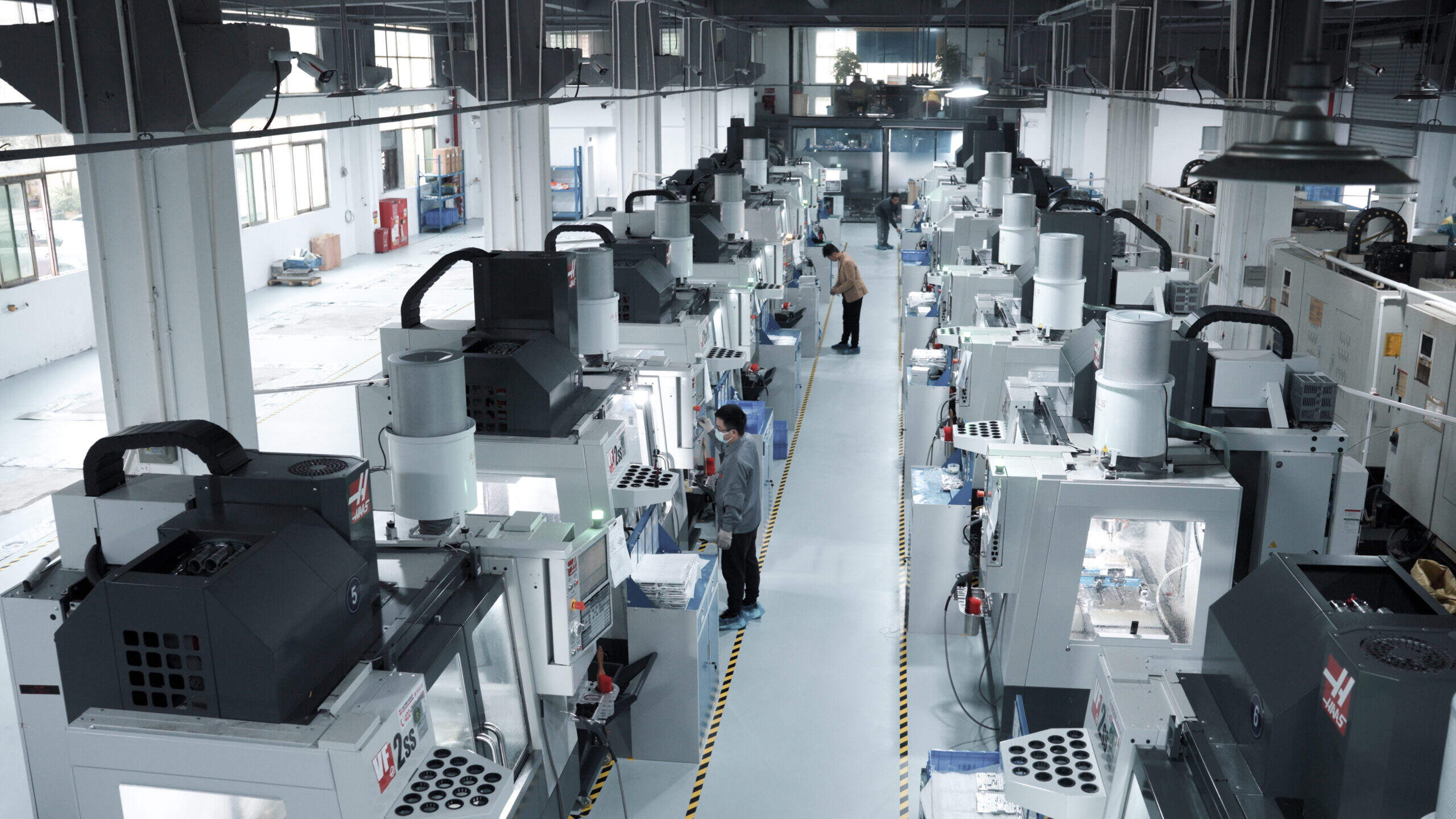 professional cnc machining facility with precision equipment for custom part manufacturing