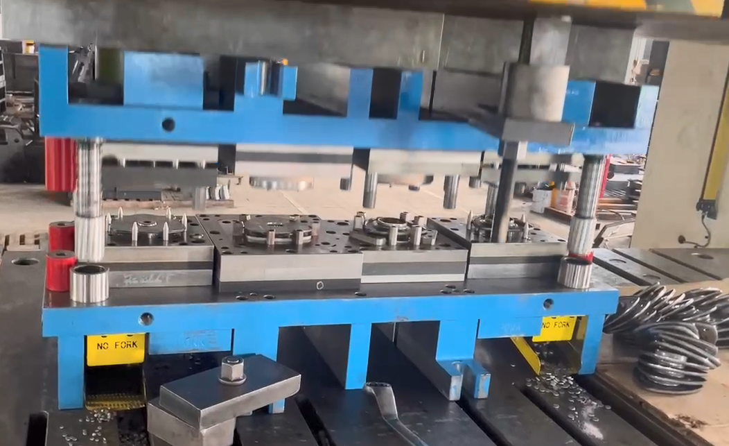 Transfer Die Stamping Line.png
