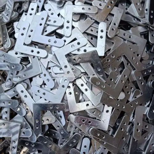 visual comparison of hot rolling at high temperatures versus cold rolling at room temperature