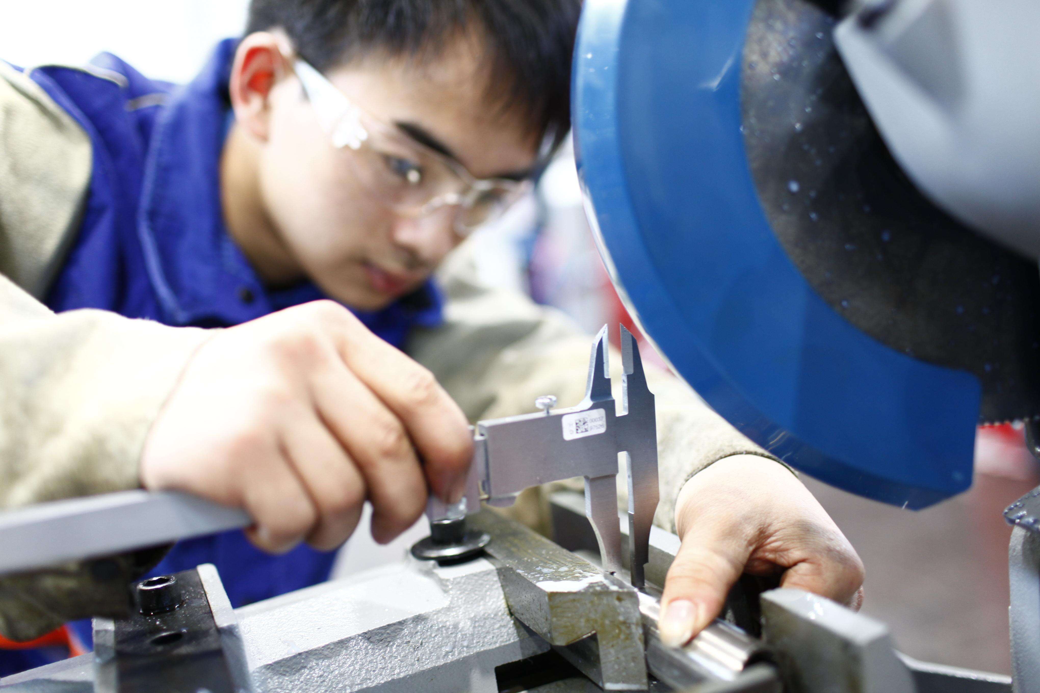quality control inspection ensures custom machined parts meet specified tolerances