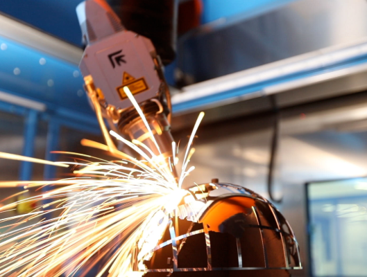 cnc cutting tool removing material with proper chip evacuation and coolant application