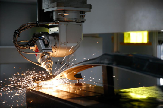 carefully comparing multiple fabrication quotes using a structured evaluation framework