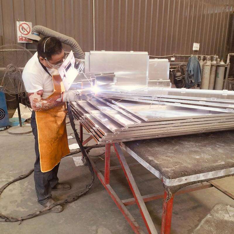 Mukautettu ruostumaton teräslevy: Useita tärkeitä seikkoja ennen tilausta