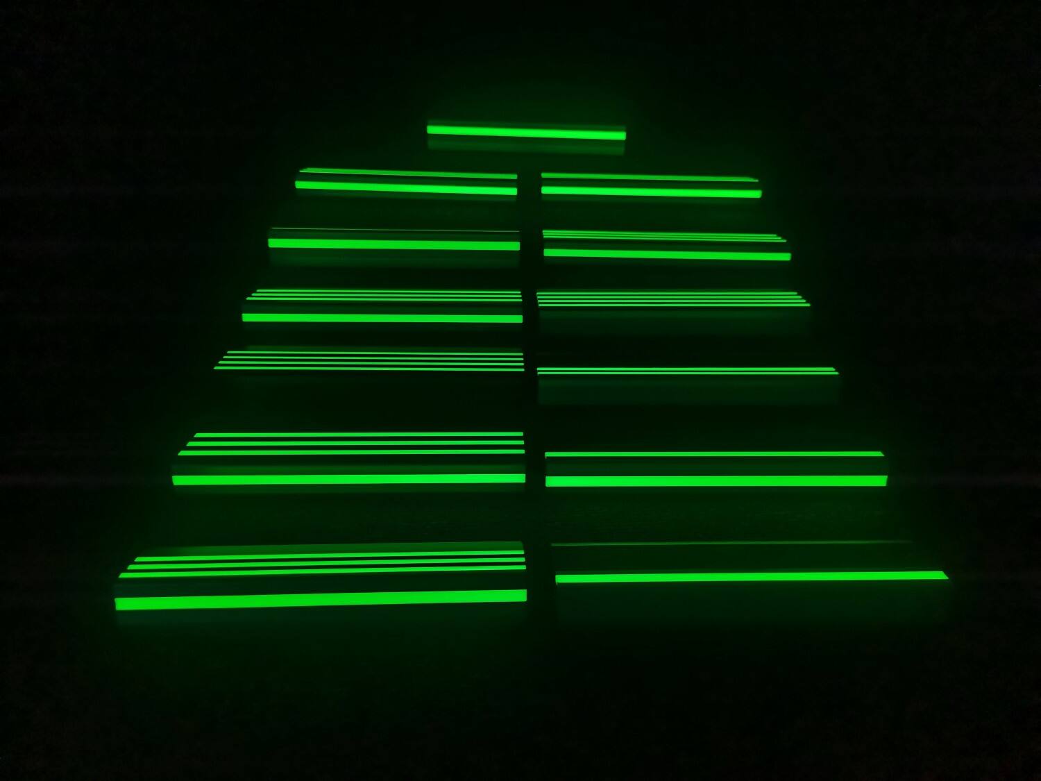 Anti-Slip Strip (2).jpg
