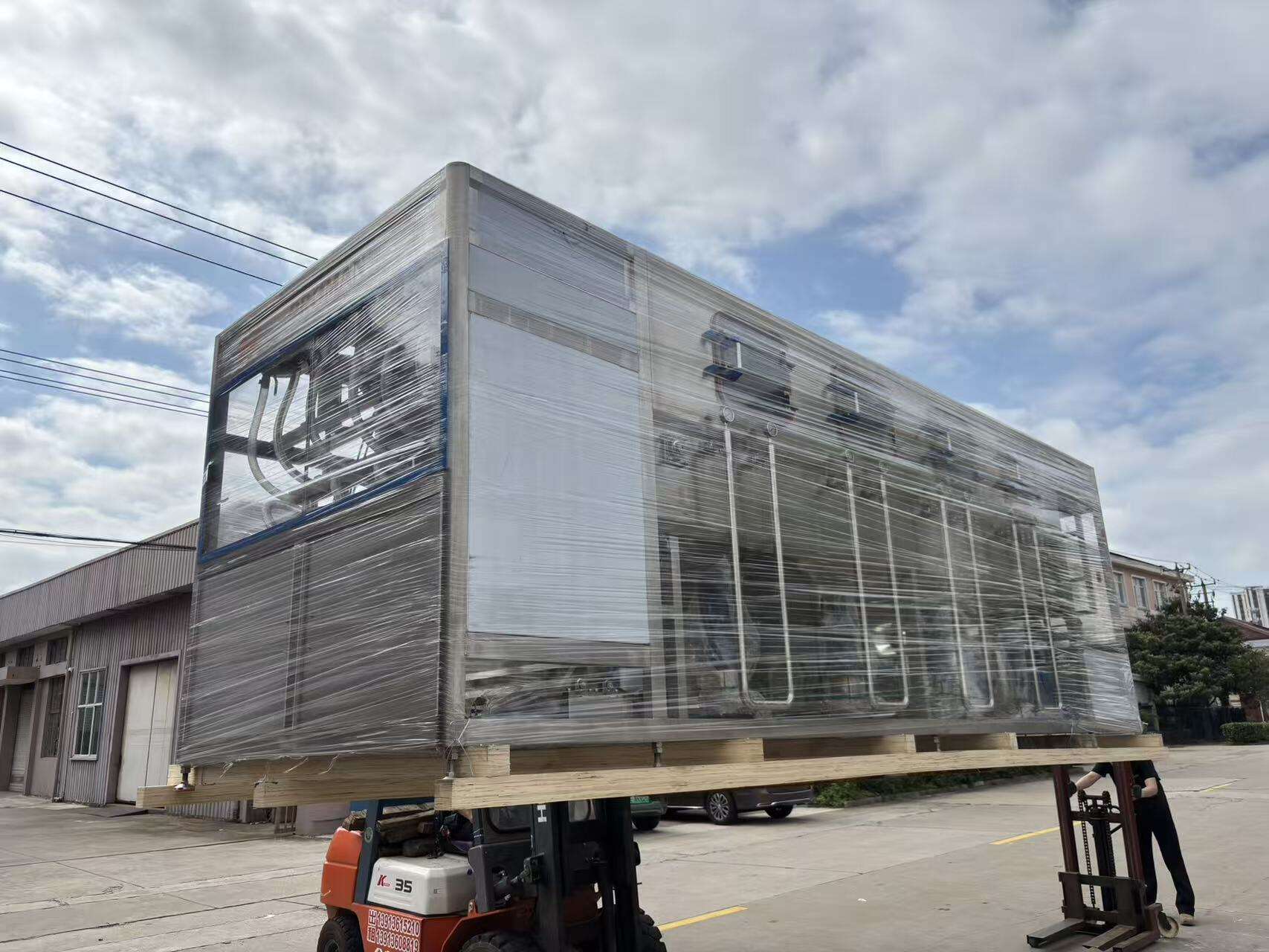 5 gallon bottle filling machine3.jpg