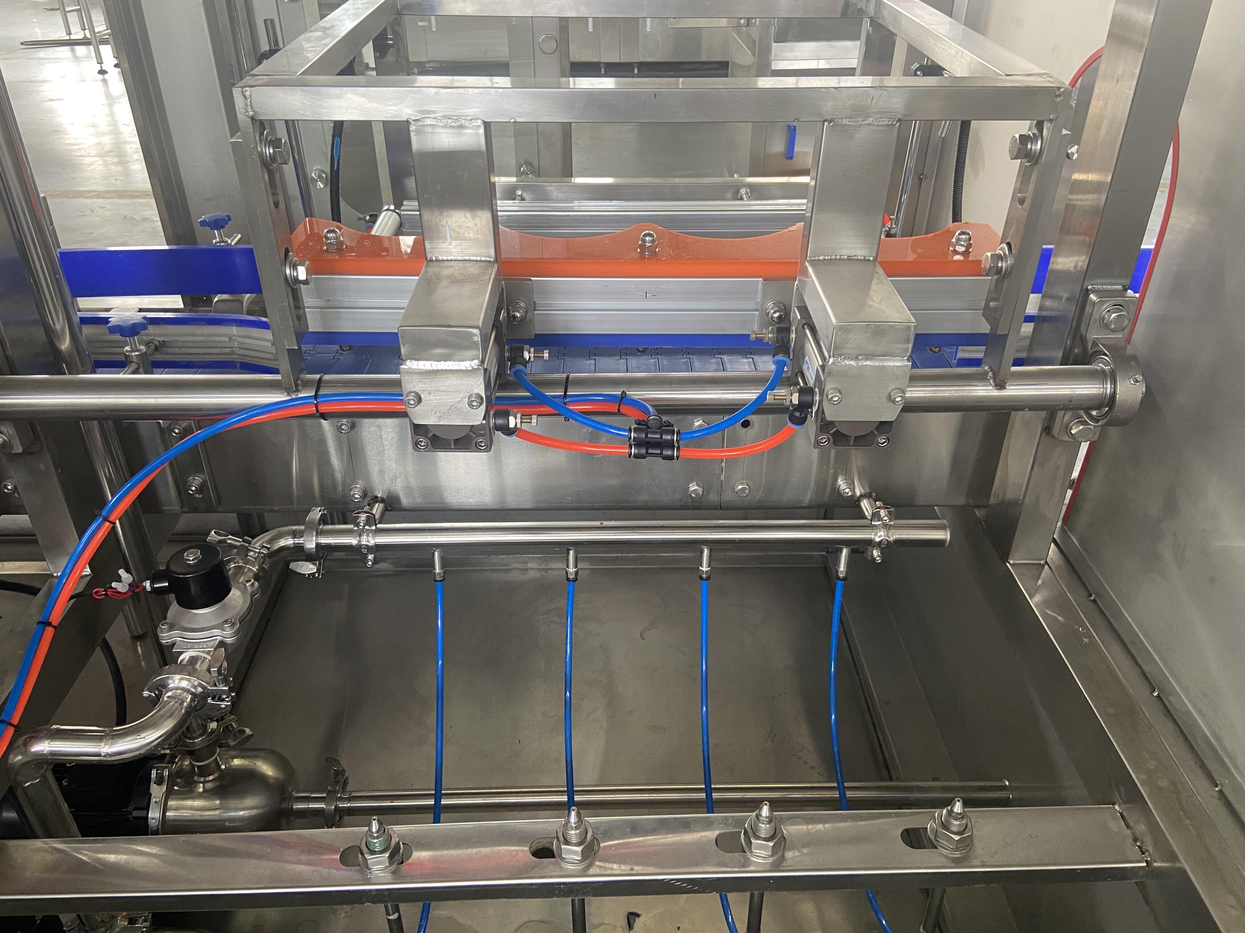 5L water bottle filling machine3.jpg