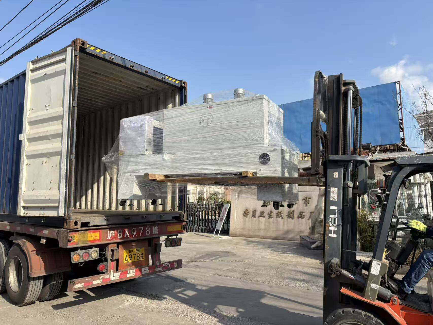 2000BPH Complete Plastic Bottle Water Production Line Shipping to Senegal Today