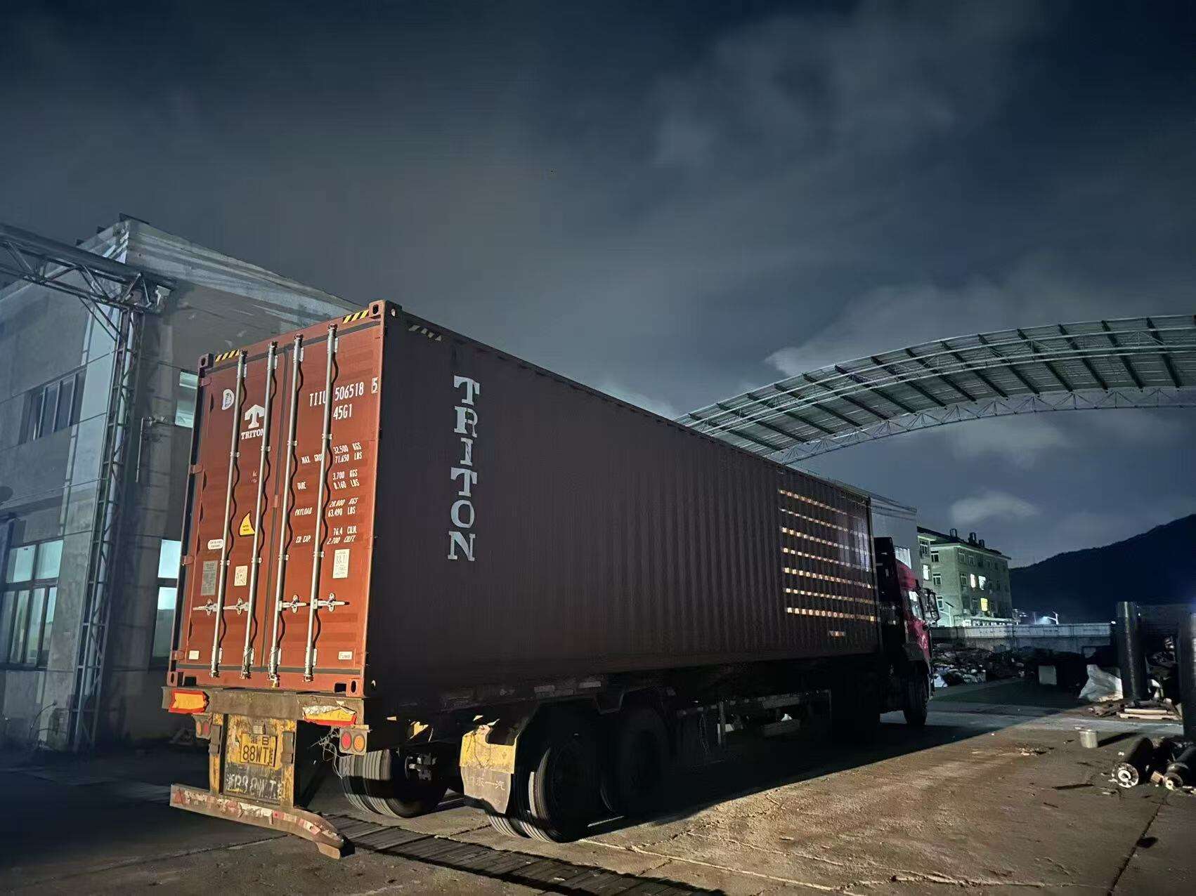 4000bph water bottle machine1.jpg