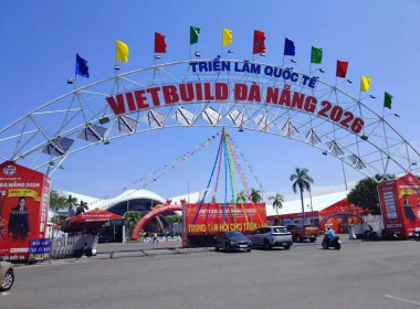 Huacheng Hi-Tech Debuts at VIETBUILD: Radiative Cooling Film Launches in Vietnam, Reconstructing the Fundamental Logic of Building Energy Efficiency
