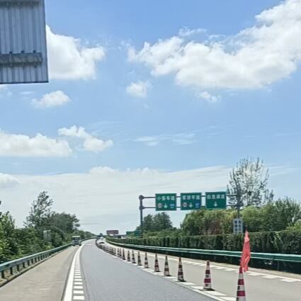 Road Marking Materials | Traffic Line & Sign Marking for Asphalt& Concrete Pavements