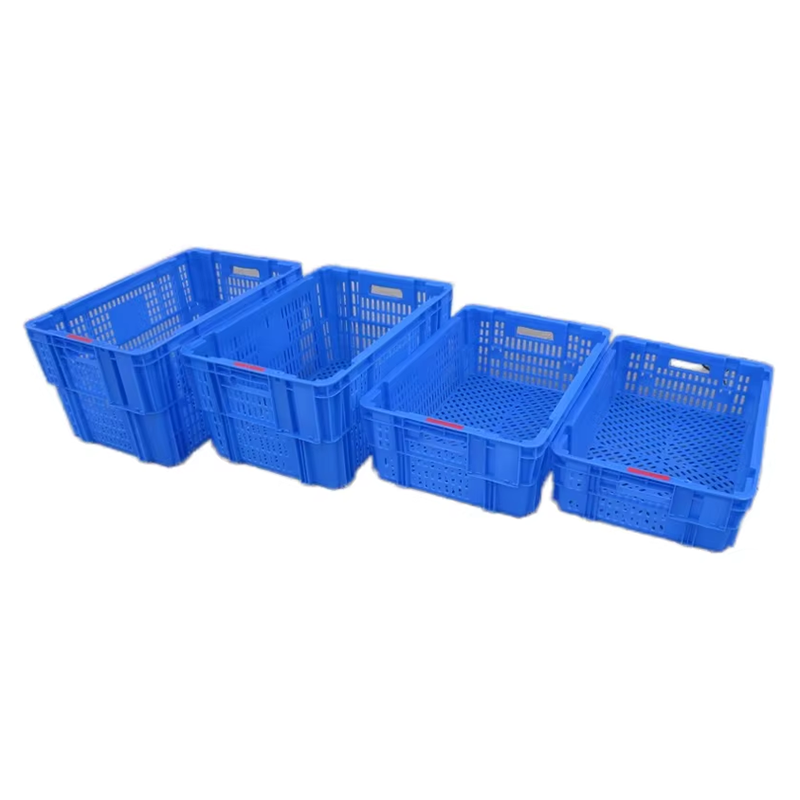 600*400 standard plastic baskets are more efficient when used with 1210 pallets. X361