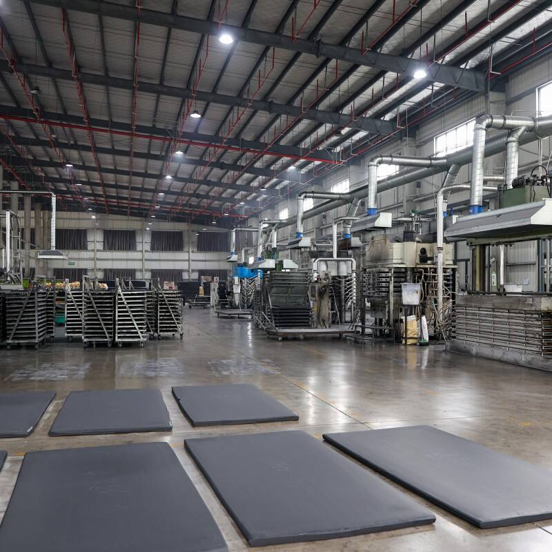 Wysokiej jakości neopren CR firmy Quanzhou Flamefox New Material Co., Ltd.
