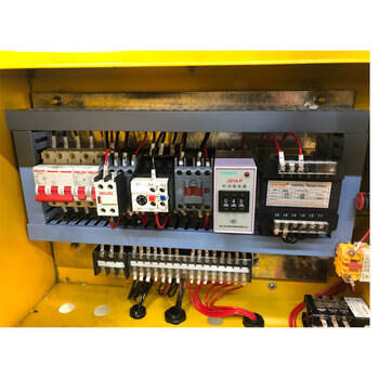 Why is spindle speed crucial when selecting a CNC milling machine?