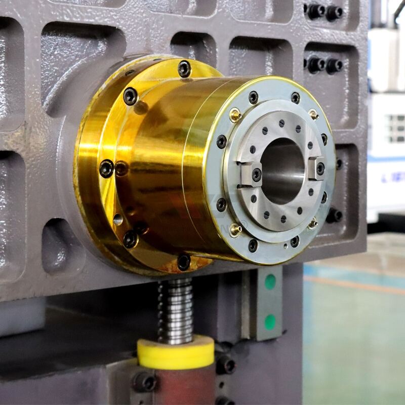 Тежкоконструктивно изпълнение и високи експлоатационни възможности