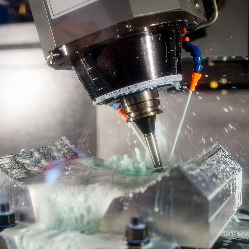 Machining Center: Molds, Boxes & Complex Parts