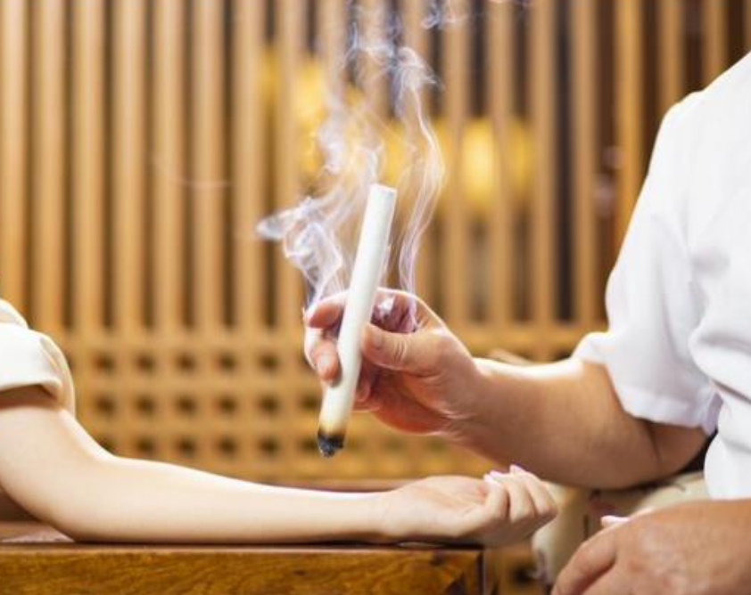 How does moxibustion meaning relate to wellness.png