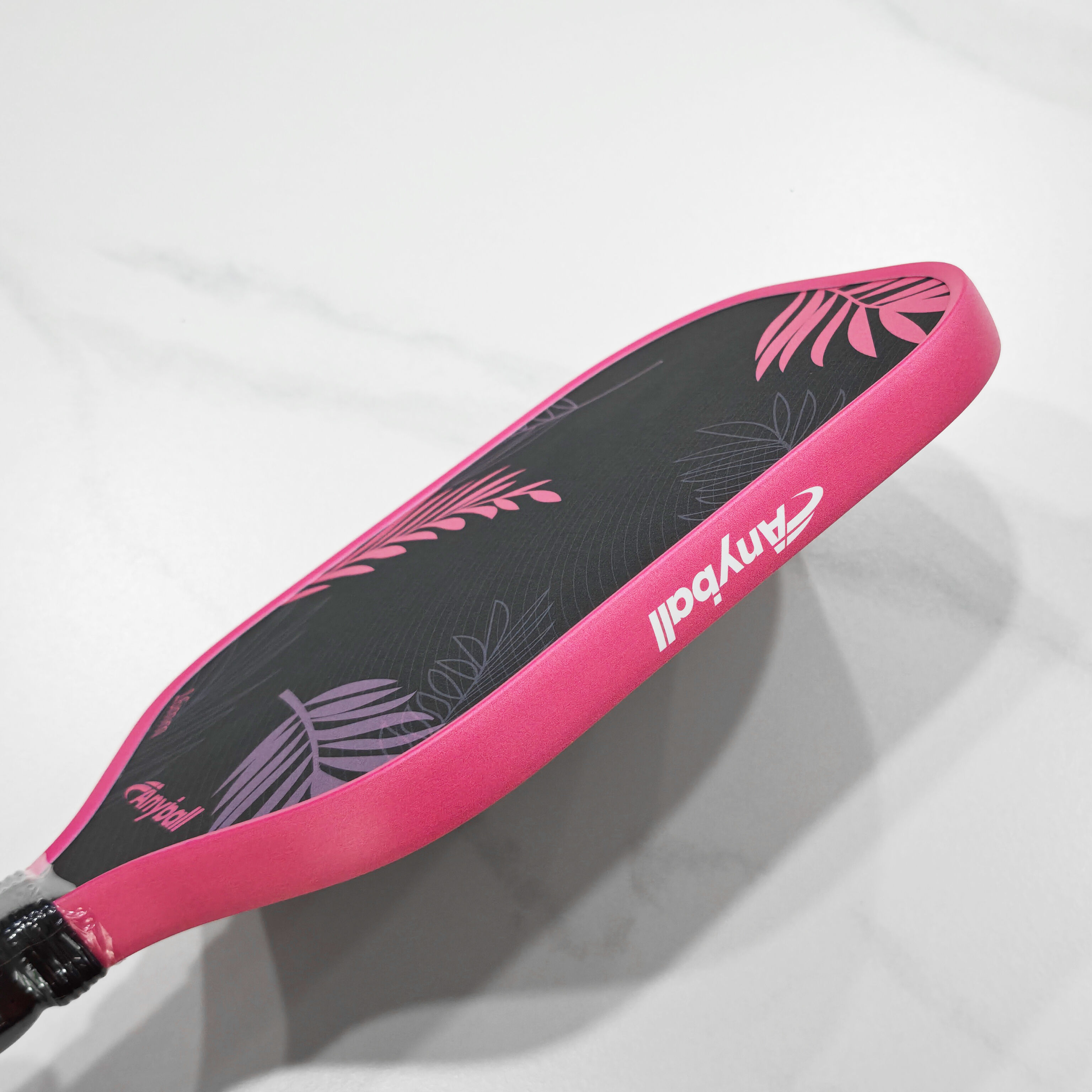 Izsmalcināta aerodinamiskā rāmja konstrukcija veiktspējas uzlabošanai