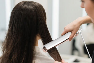 New Professional Salon-Grade Launch, Oumibeauties Ceramic Coated Straightener for Ultimate Smoothness