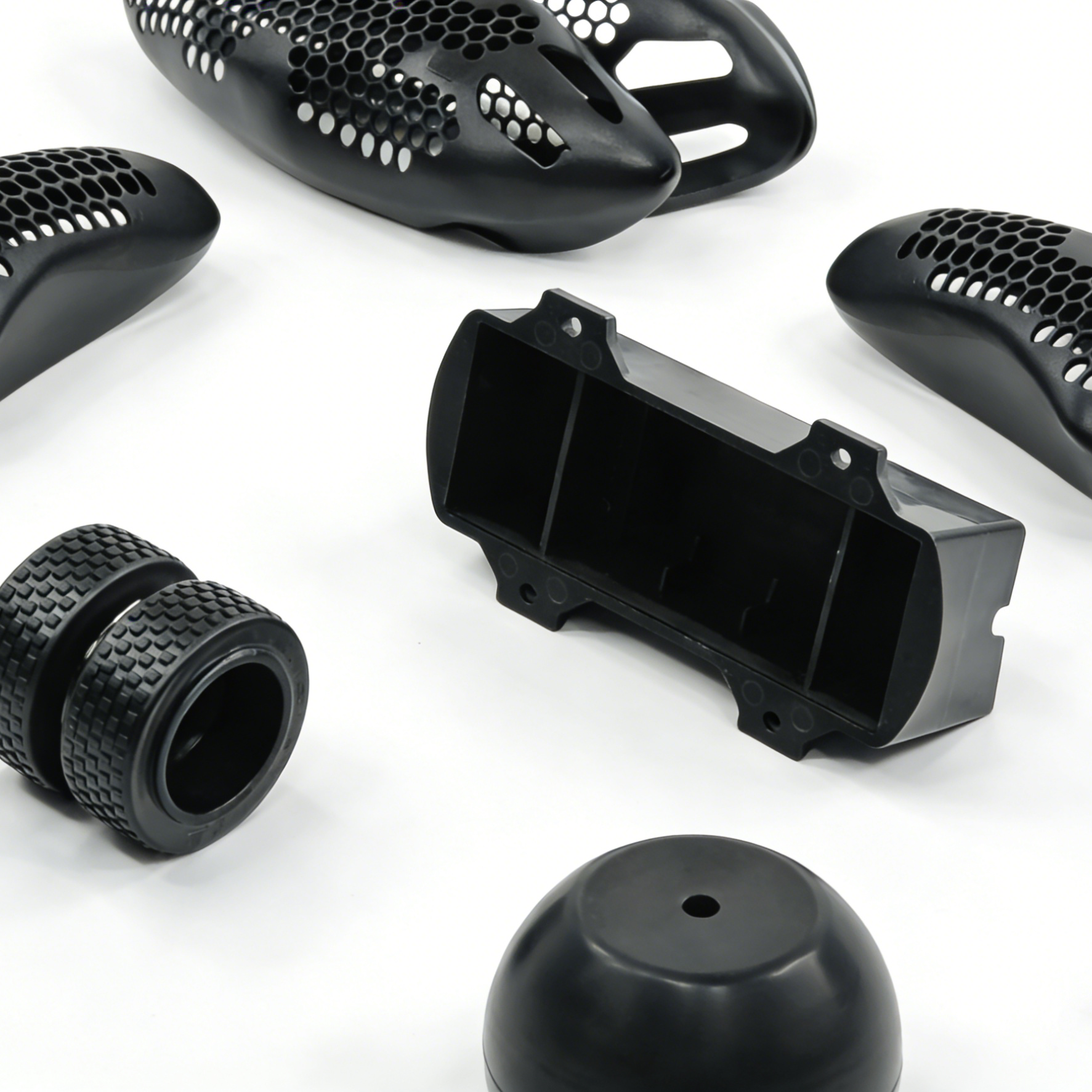 繊維強化プラスチックおよび特殊プラスチックを用いた材料性能の向上