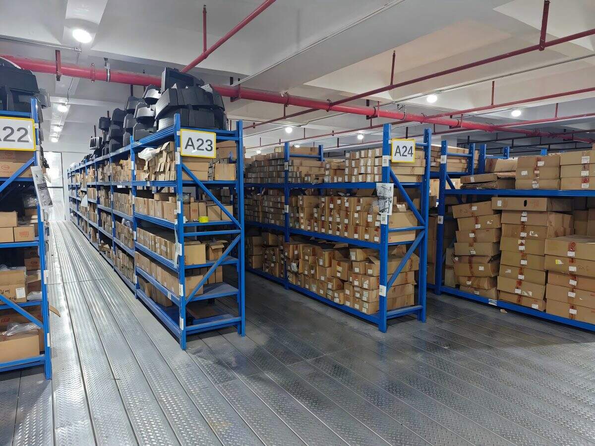 OEM vs. Aftermarket: Making the Right Choice for Your New Energy Vehicle's Performance and Safety