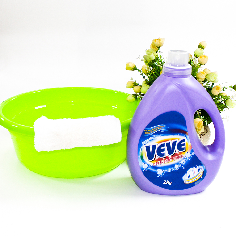 Is liquid laundry detergent better than powder?