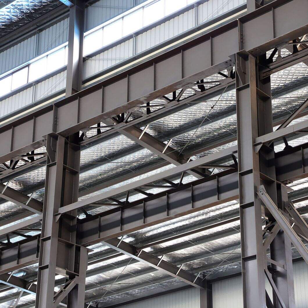 Soluzioni efficienti per la costruzione di edifici in acciaio prefabbricati