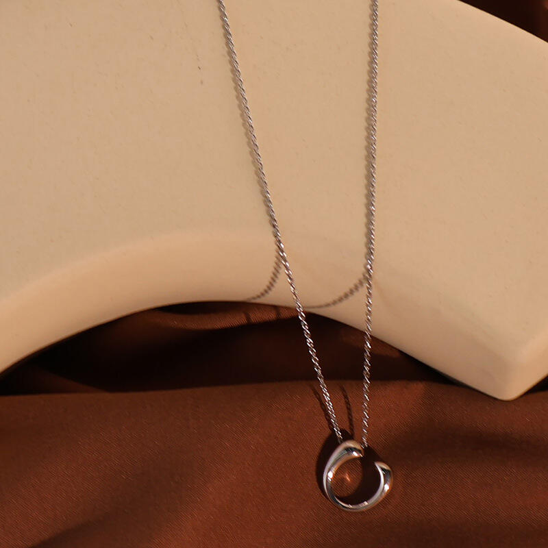 Stainless Steel Textured Alphabet Necklace With U Shaped Pendant Wholesale