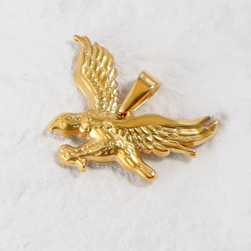 Stainless Steel Soaring Eagle Pendant Man's Jewelry Accessories