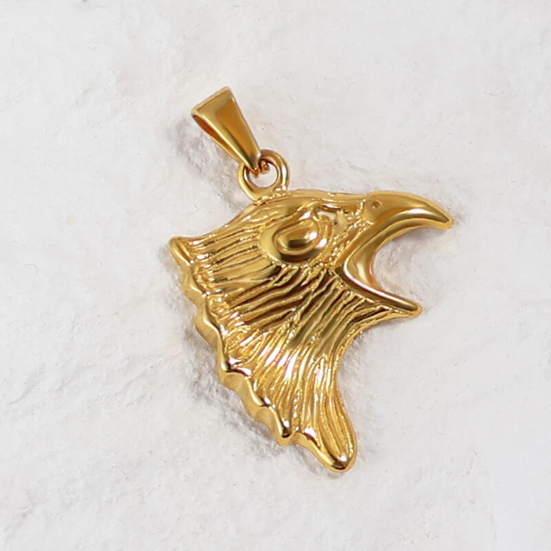 Stainless Steel Eagle Head Pendant Factory Wholesale Flying Animal Charms