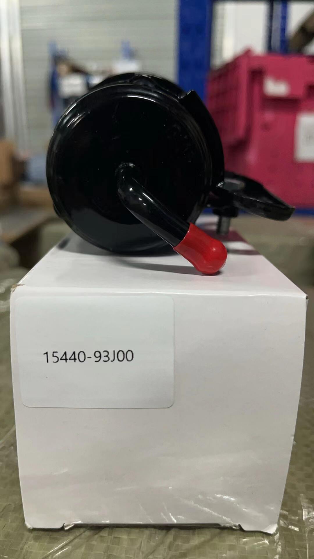 مرشح وقود 15440-93J00 – تصفية بنزين عالية الدقة لمحركات سوزوكي خارجية