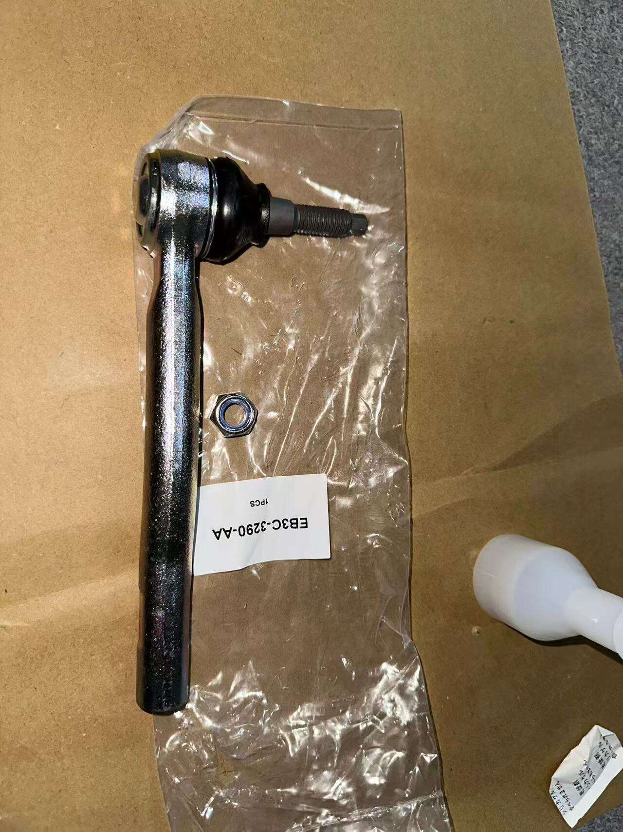 Шарнир рулевой тяги EB3C-3290-AA – компонент рулевого управления с высокой точностью