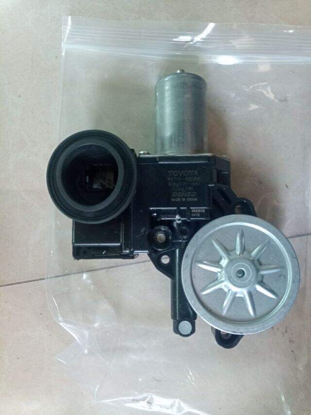 Power Window Regulator Motor for Toyota Hilux / Fortuner – OE 85710-0E100 857100E100