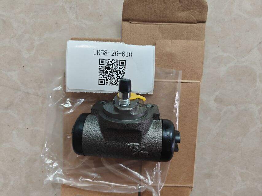 Brake Wheel Cylinder UR58-26-610 for Mazda | Rear Brake Hydraulic Cylinder Replacement