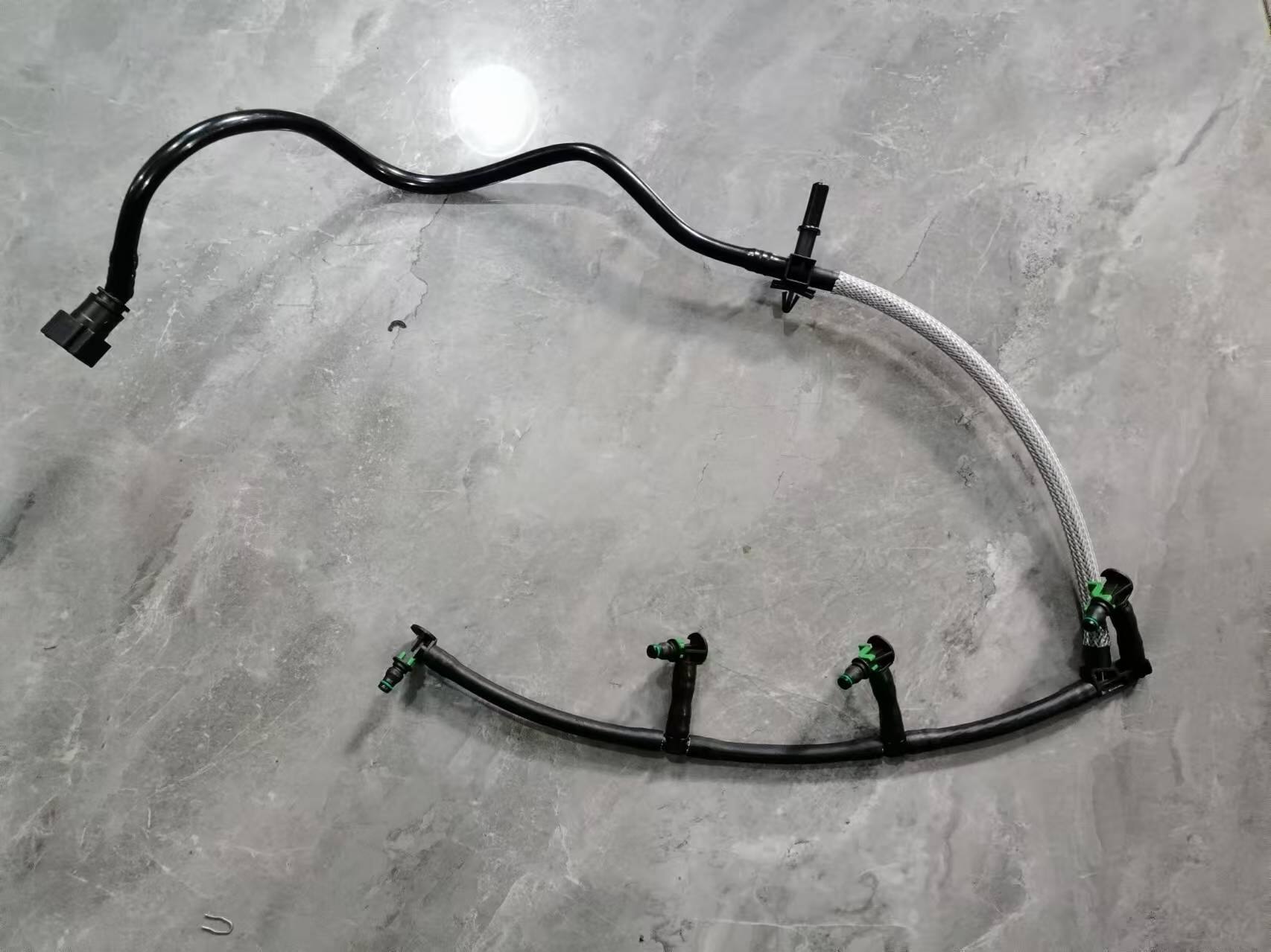 Tuyau de retour d'huile d'injection BB3Q-9K022-AG | Tuyau de fuite d'injecteur diesel pour Ford Transit/Ranger 2.2 et 3.2 TDCi