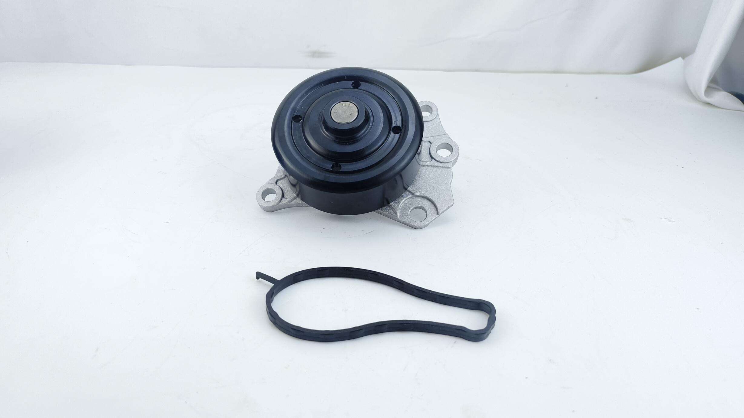 مضخة ماء 16100-09240 لتويوتا كورولا / ماتريكس – مضخة تبريد المحرك عالية الأداء