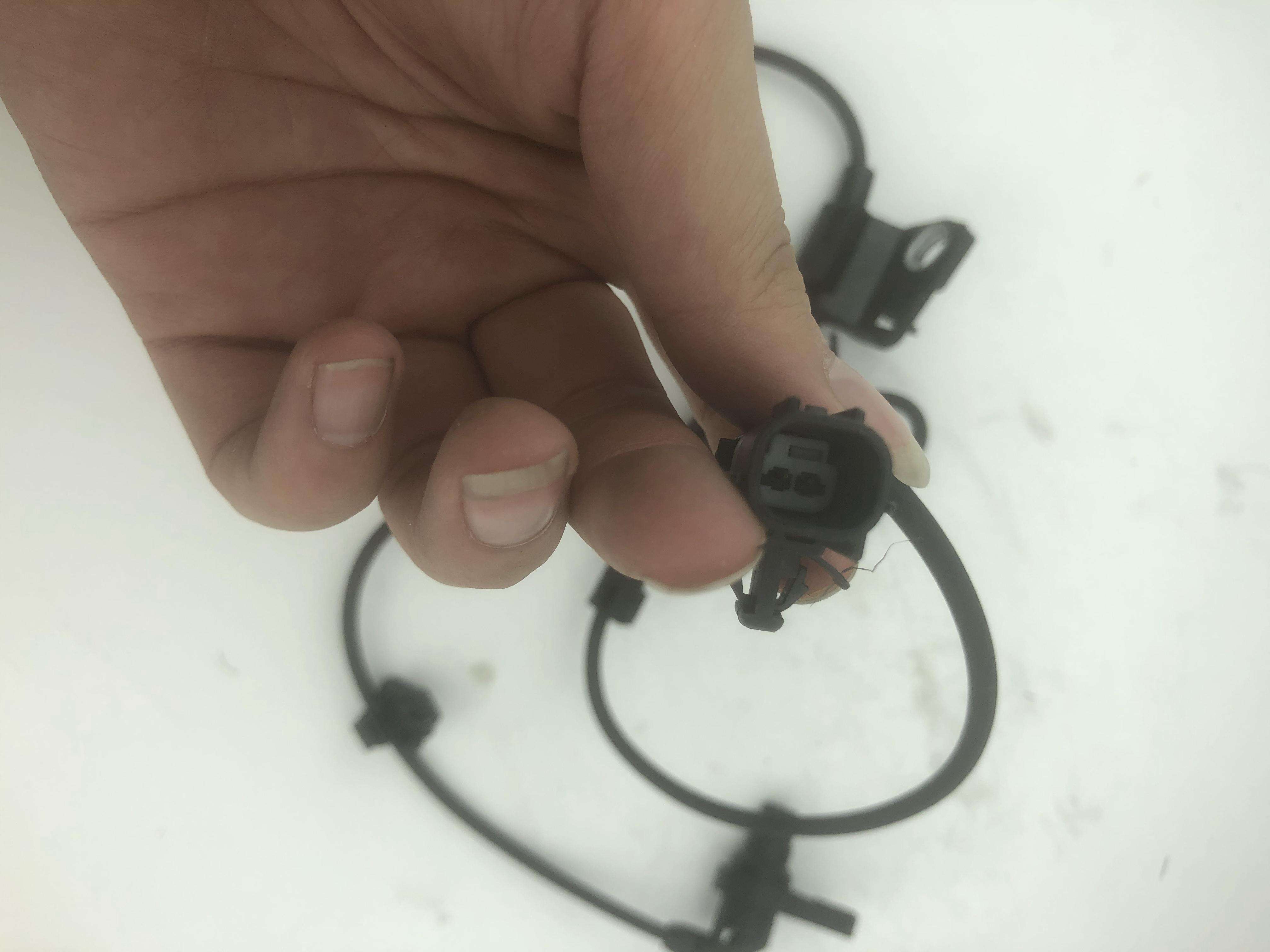 Capteur de vitesse ABS à roue 89542-02150 – Haute précision et performance durable pour Toyota