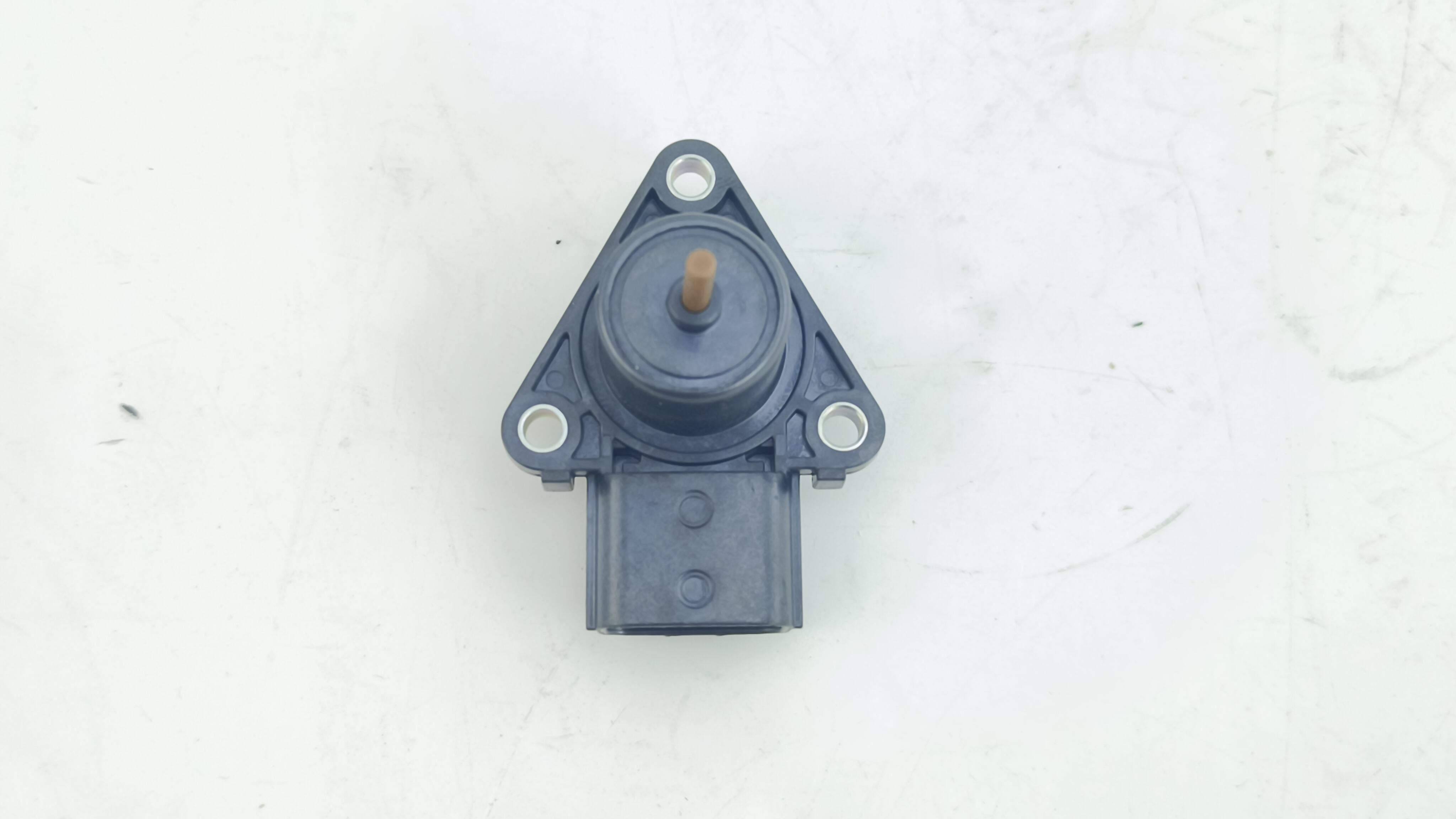 Turbocharger Actuator Position Sensor BK3Q-6C887-NA – Precise Boost Control for Ford 2.2L/3.2L TDCi Engines