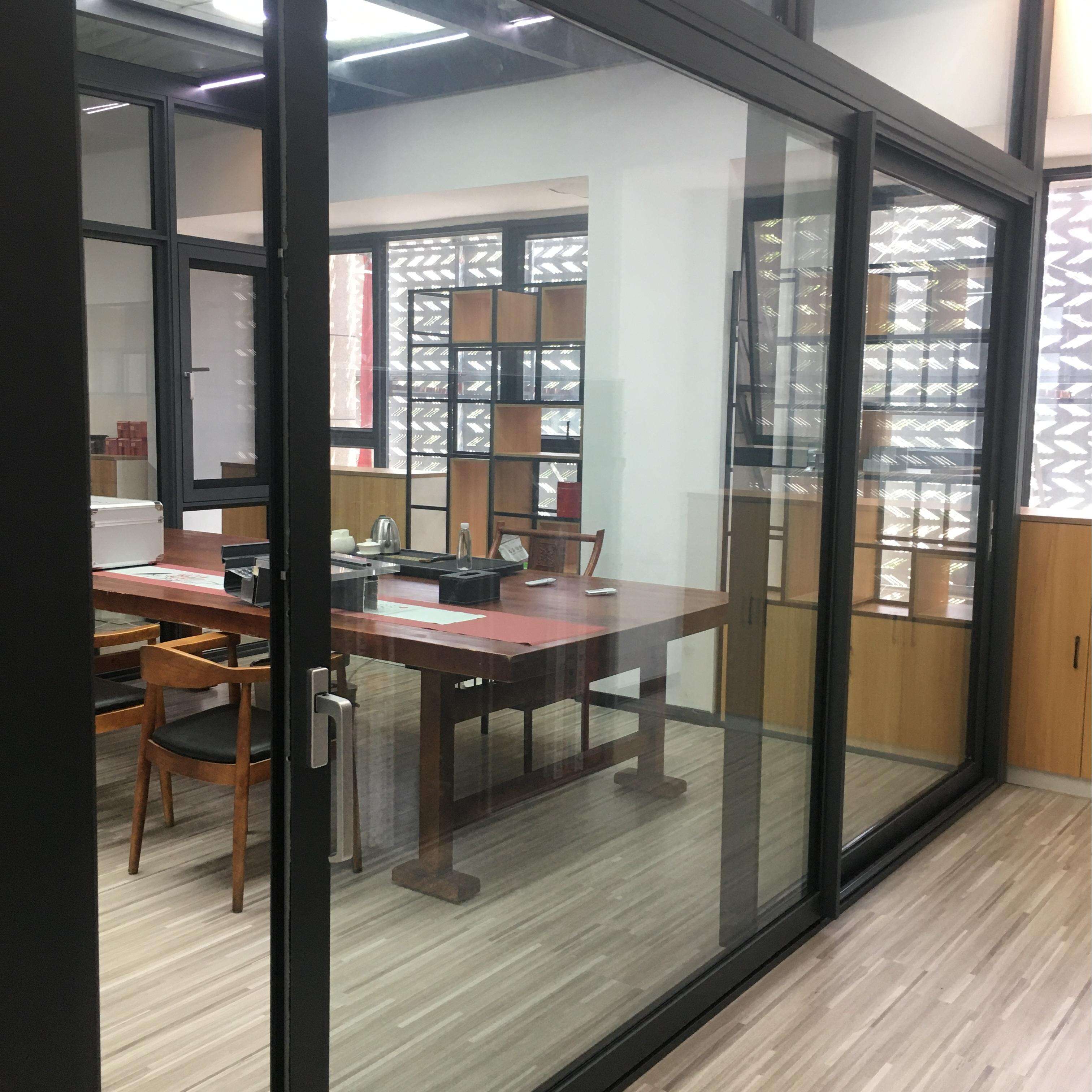 Descubra los beneficios incomparables de las puertas correderas de aluminio