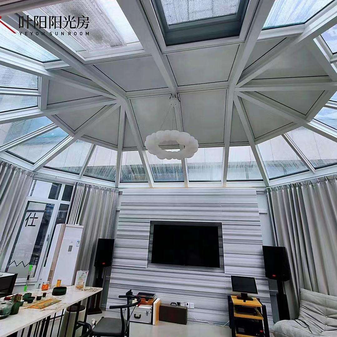 La elección definitiva para la vida moderna: una casa hecha de vidrio