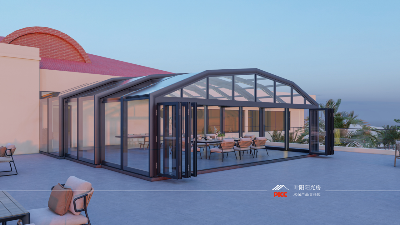 Mobile retractable sunroom