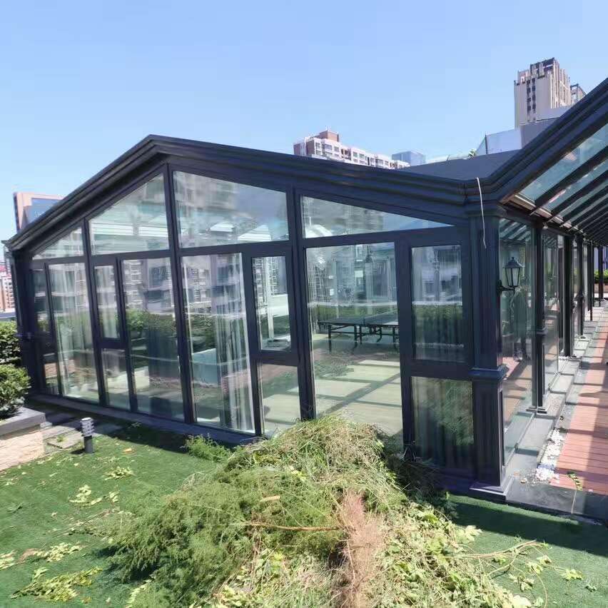 El futuro de la vivienda: Casa hecha de vidrio