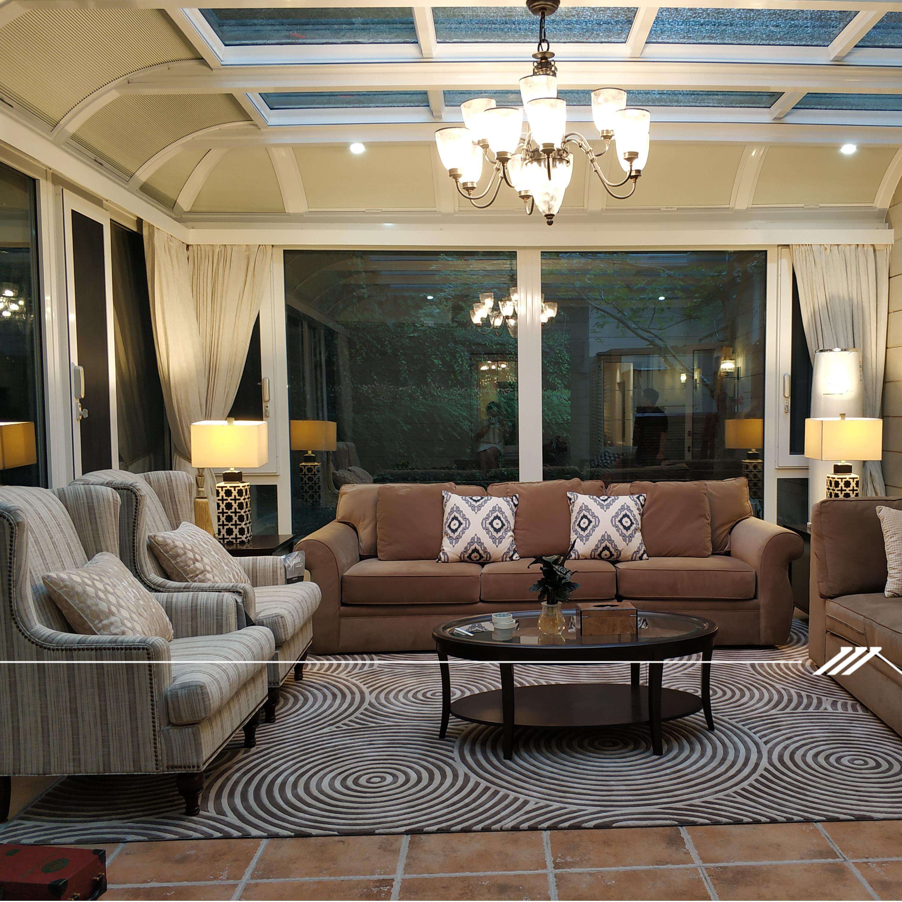 Versatilidad incomparable en el diseño moderno de viviendas de vidrio