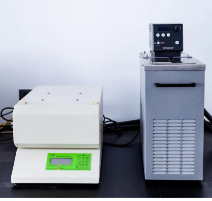 Laboratory-Gas Chromatograph