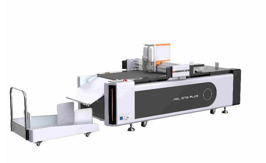 Hochpräzise automatische Schneidmaschine für Autositzbezüge