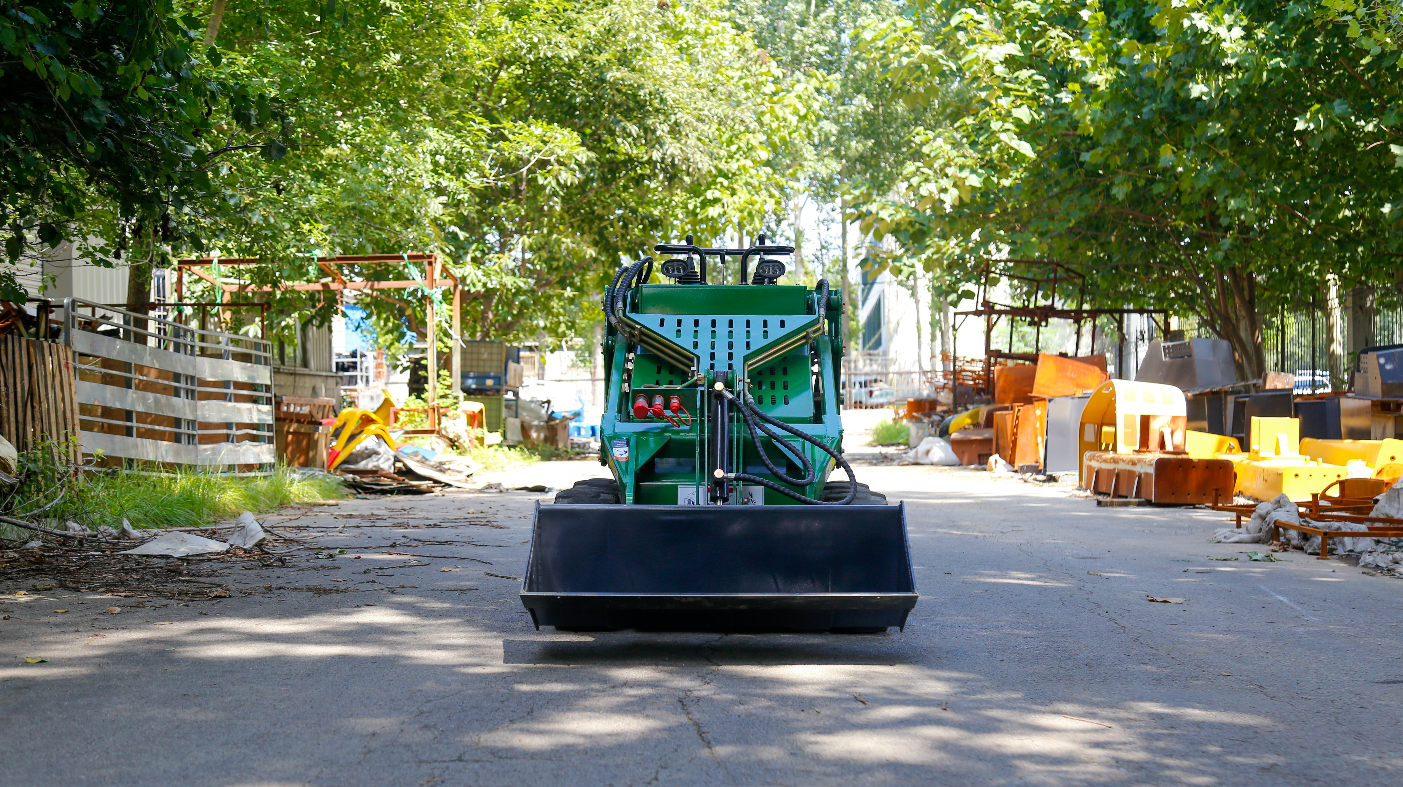 skid steer loader (3).jpg